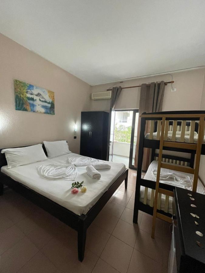 Seashell Beach Rooms Shkallnur Ngoại thất bức ảnh
