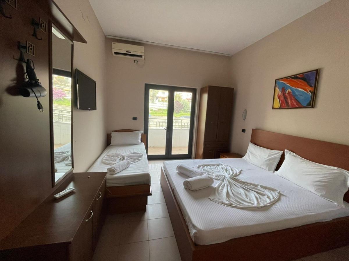 Seashell Beach Rooms Shkallnur Ngoại thất bức ảnh