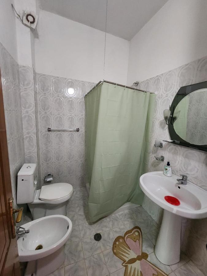 Seashell Beach Rooms Shkallnur Ngoại thất bức ảnh