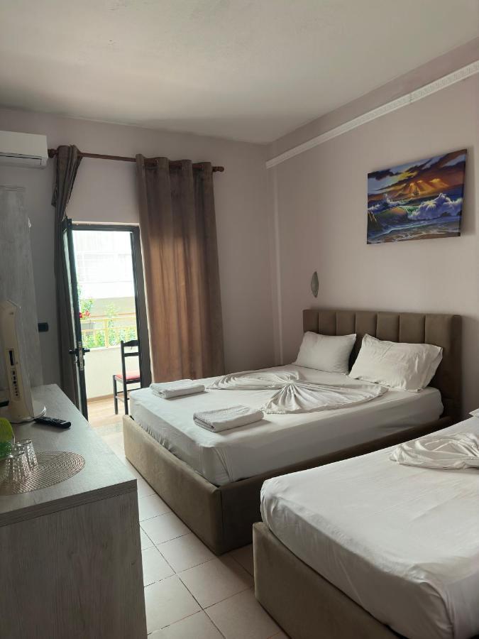 Seashell Beach Rooms Shkallnur Ngoại thất bức ảnh