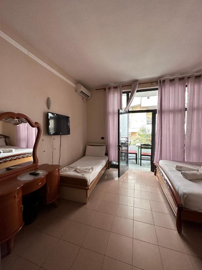 Seashell Beach Rooms Shkallnur Ngoại thất bức ảnh