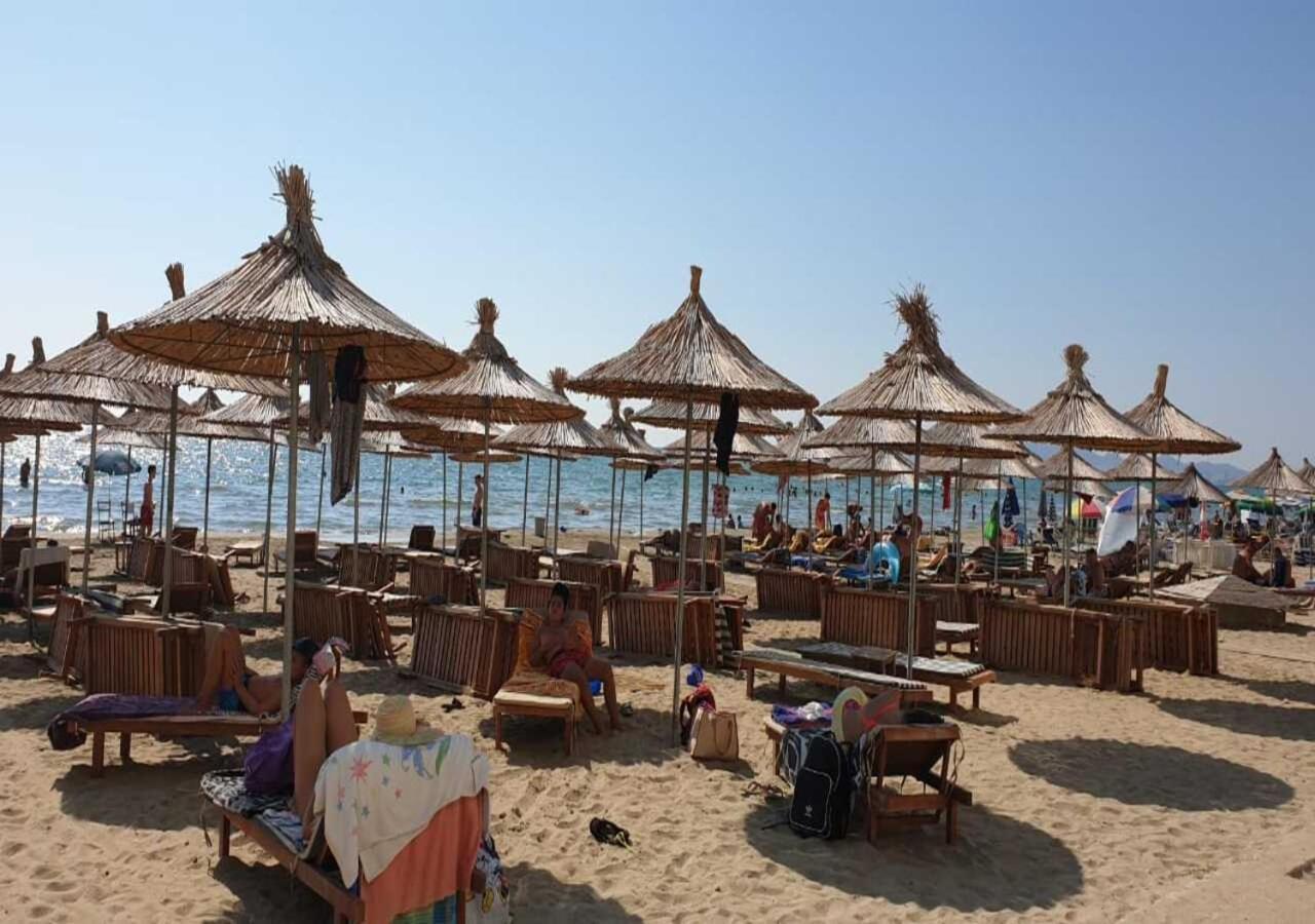 Seashell Beach Rooms Shkallnur Ngoại thất bức ảnh